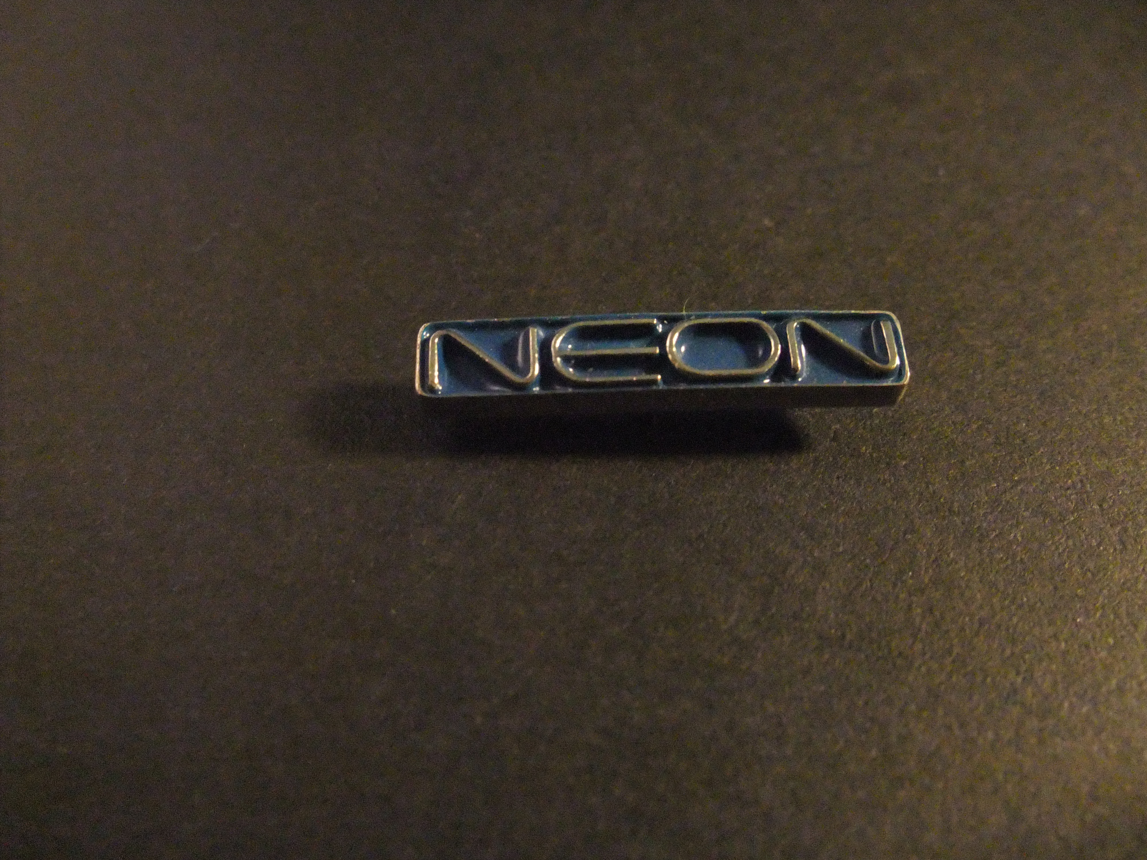 Chrysler Neon logo